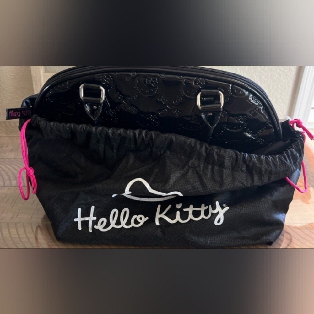 LOUNGEFLY Hello Kitty large bowler bag embossed!